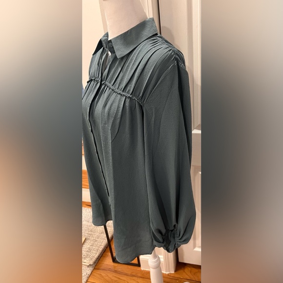 Max Studio Blouse | Medium | Teal - Picture 3 of 9